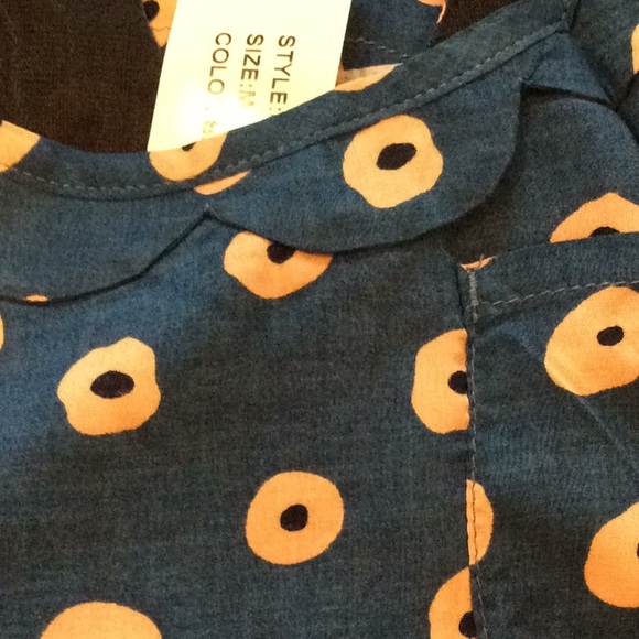 Mini dress - Picture 2 of 6